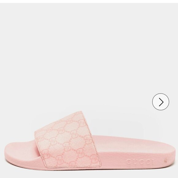 Gucci Pink Supreme Canvas Pool Slides Sandals - Picture 4 of 16